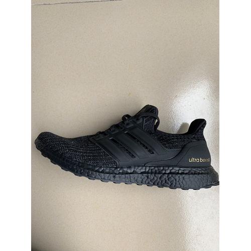 ultraboost all black