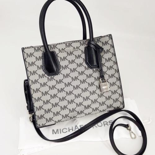 michael kors black mercer bag