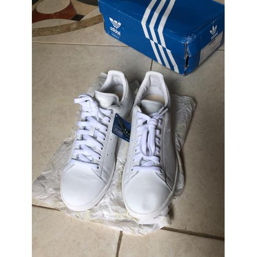 stan smith triple white leather