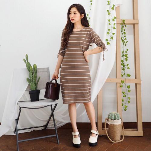 Foto Produk Terusan Wanita Motif Garis Midi Casual | Coco Basic Dress dari Nathalia Clothing