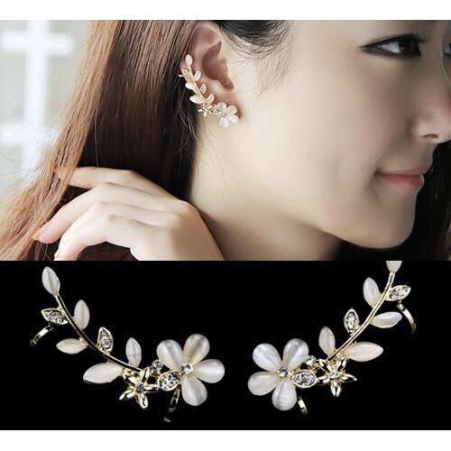 Foto Produk anting jepit | bunga menjalar | flower | lucu murah unik dari Sunset Acc Collection