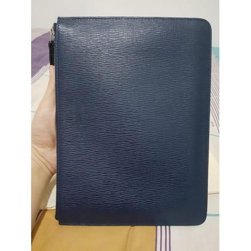 Foto Produk Salvatore Ferragamo pouch Dark Blue dari Thousand Sunny