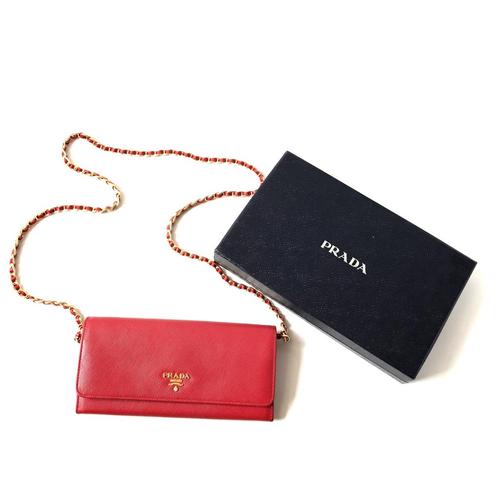 prada chain wallet bag
