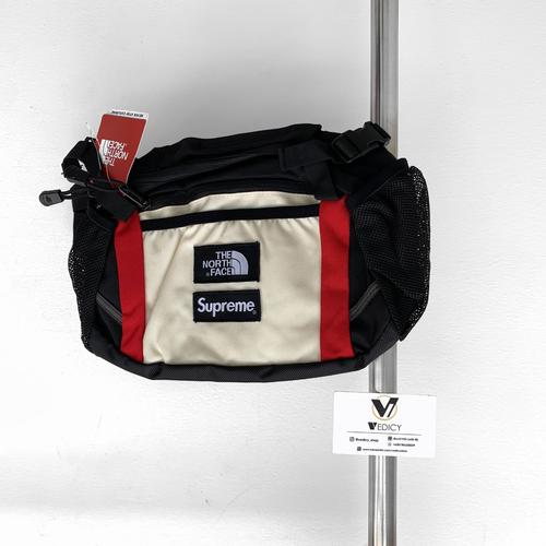 supreme north face luggage