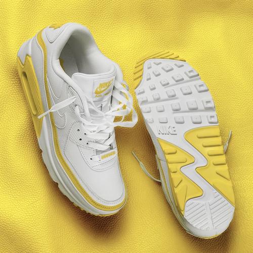yellow nike max