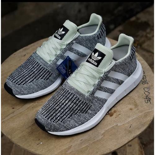adidas swift run aero green