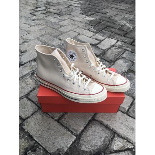 white converse size 8.5