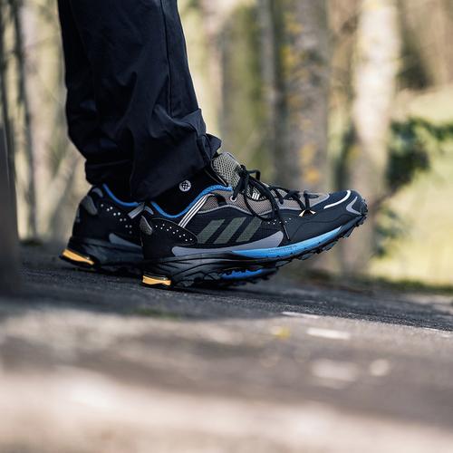 Jual Adidas Response Hoverturf “Black/Active Gold” - Kota Bandar Lampung -  GOODLOOKINGSHOESS | Tokopedia
