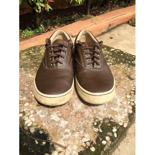 not converse adidas reebok docmart 