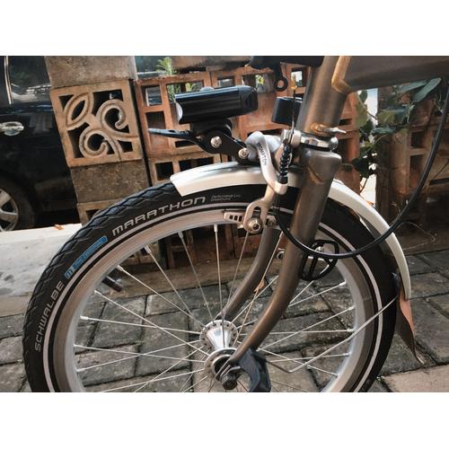 Foto Produk General front light or lamp bracket adaptor for brompton dari Toko gadget 99