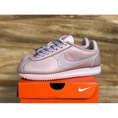 Jual Nike Classic Cortez Nylon “coral 