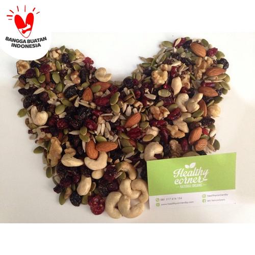 Foto Produk Natural Trailmix Nuts & Dried Fruits ( Kacang Buah Kering ) 275 gr dari Healthycornersby