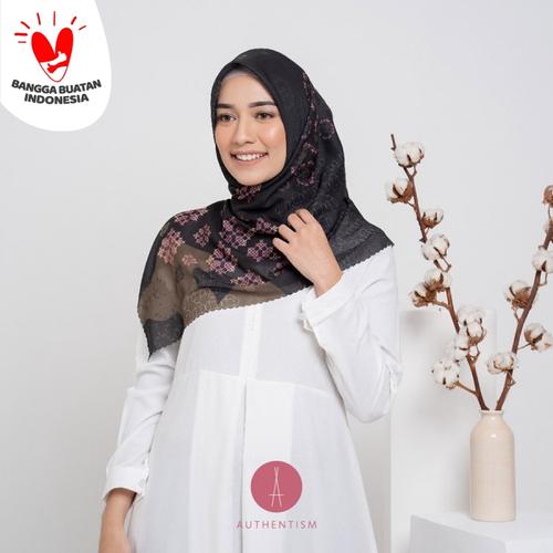 Foto Produk AURA SERIES / SIGNATURE 079 HIJAB VOAL ULTRAFINE LASERCUT / SEGIEMPAT dari Authentism.id