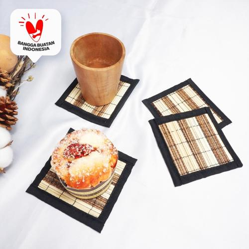 Foto Produk Lio| tatakan gelas coaster kotak anyam lidi bagus awet murah anti slip - Motif dari Mendekor