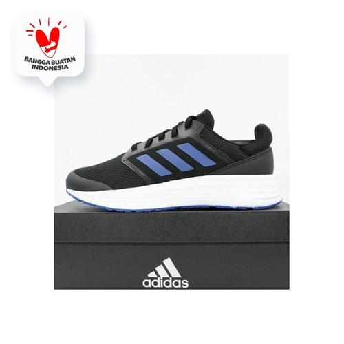 Foto Produk Sepatu Running/Lari Adidas Galaxy 5 Core Black Royblue FW5706 Original dari KING OF DRIBBLE