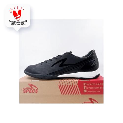 Foto Produk Sepatu Futsal Specs Acc Lightspeed 20 IN Triple Black 401416 Original - 43 dari KING OF DRIBBLE