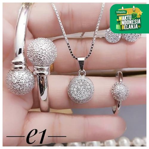 Foto Produk Titanium set perhiasan lapis emas 24k 2412a dari kevin joshe perhiasan xuping dan titanium
