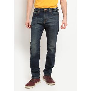 Foto Produk Wrangler Greensboro Jeans GRNBRSP7BC08P20 Dark Blue - Dark Blue, 30 dari Wrangler Indonesia