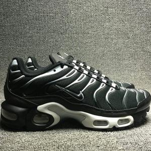 nike max plus