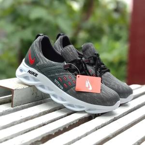 Jual SEPATU RUNNING NIKE METCON GREY 