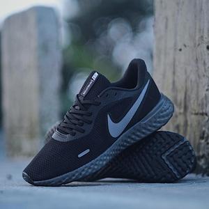 Jual SEPATU NIKE REVOLUTION 5 ORIGINAL BLACK GRAY TERMURAH - 38 - Kota  Tangerang Selatan - NEW_SHOP_01 | Tokopedia