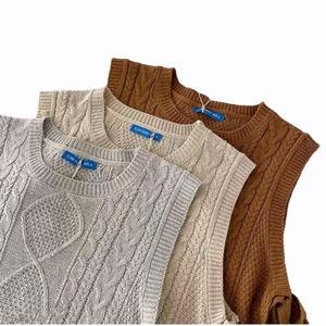Gambar Knit Vest Classy Outer Rompi Rajut Tali Pinggir Knitwear Knitvest Adem - Grey, All Size M dari KingAli Warehouse Kota Bandung Tokopedia