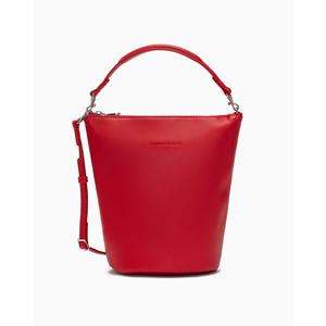 Gambar CALVIN KLEIN - Tas Selempang Wanita - Ultra Light Zip Bucket Bag - International dari Calvin Klein Kab. Bogor Tokopedia