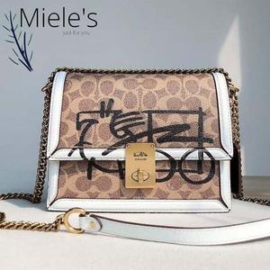 Jual Coach Hutton Shoulder Bag With Abstract Horse And Carriage