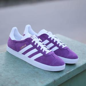 chuck taylor size 15