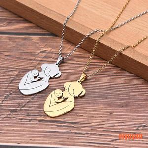 Jual Diskon Family Hugging Child 
