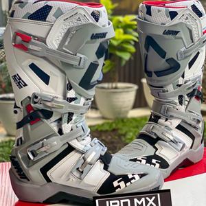 Jual SEPATU LEATT GPX 5.5 JOHNY WALKER 