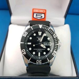 Jual JAM TANGAN PRIA SEIKO 5 SPORT SNZF17J2 SNZF17J AUTOMATIC 23JEWELS -  Jakarta Pusat - khaningofficial_2591 | Tokopedia