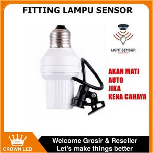 Promo Fitting Lampu Smart E27 Sensor Cahaya Otomatis Menyala Saat Gelap