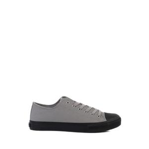 grey men sneakers