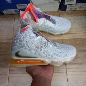 Jual Sepatu Basket Nike Lebron 17 
