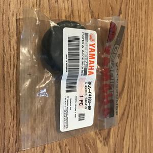 Gambar Karet Damper Tangki RX King Asli Yamaha 3KA-F4183-00 dari Belowspeed Motors Kota Pekanbaru Tokopedia