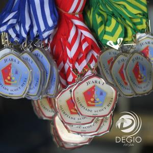 Jual Medali WIsuda & Perpisahan Sekolah akrilik Model Bunga - Kab