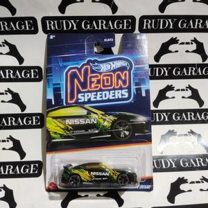 Jual Hot Wheels Neon Speeders 2017 Nissan GTR R35 - Kota Surabaya ...