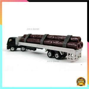 ISUZU GIGA TRASPORTATORE bestiame con 8 mucche, Takara Tomy Tomica #139