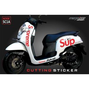 Jual cutting sticker motor scopy motif supreme tahun 2017samp logdsi ...