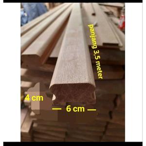 Jual Handrailing Tangga Kayu Singkil ukuran 4 cm x 6 cm x panjang 3,5 ...