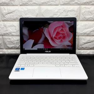 Jual BARANG SECOND! Notebook Asus Vivobook E203MAH intel n4000 Ram 2gb ...