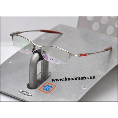 Foto Produk OAKLEY Chain Evo Half (Silver Ducati) dari Toko Jaduel