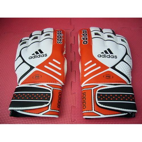 Foto Produk Gloves Adidas 001 dari Red Dragon Shop