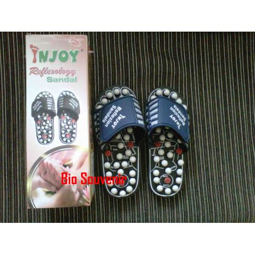 Gambar Sandal Kesehatan / Refleksi " INJOY " (Dilengkapi Tonjolan Magnet) dari Bio Souvenir Kota Bandung Tokopedia
