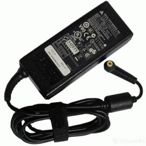 Foto Produk Adaptor Charger Buat Acer 19v 3.42A Original - Termasuk Kabel Standar dari Pusat Komputer Notebook - PUSKOM