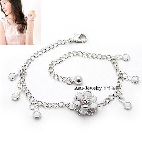 Foto Produk Flower Bracelet dari Bearfully Collection