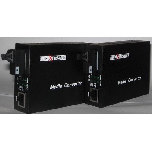 Foto Produk Flextreme FL-8110SB-11-20A/B: Media Converter 10/100 Mbps to WDM 100FX, Single-Mode 20 Km, SC (2 Unit/PAIR) dari Master Networks