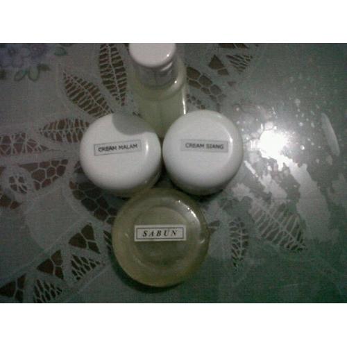 Gambar Cream Pemutih Super Ampuh (BEST OF THE BEST SELLER) dari supplier maxi dress Jakarta Barat Tokopedia
