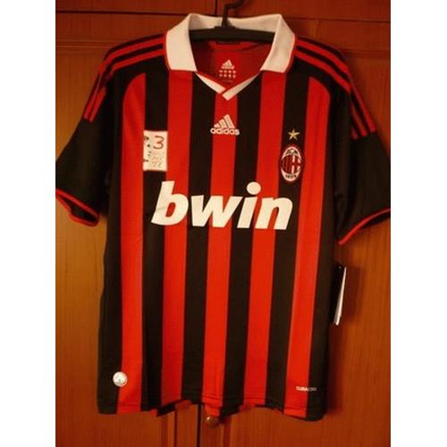 Gambar Jersey bola Ac Milan dari The Football Shop Jakarta Barat Tokopedia